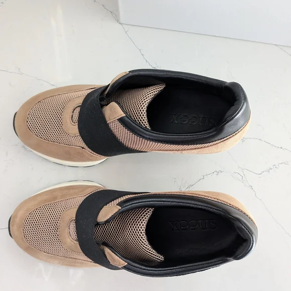 Sneex The Icon Camel/Black Size 9 - Picture 4 of 7